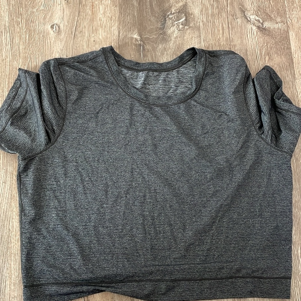 Lulu crop top